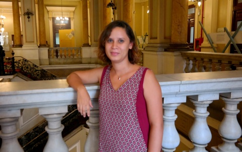 Mônica Gama é pesquisadora da Fundação Biblioteca Nacional e sistema de residência pelo PNAP-R.