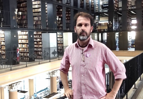 Rafael Mendes Júnior, pesquisador e bolsista do Programa de Apoio à Pesquisa da Biblioteca Nacional, desenvolve o projeto de pesquisa ‘Os Guarani nos Manuscritos da Coleção De Angelis’.