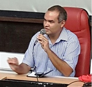 Rui Aniceto Nascimento Fernandes, pesquisador e bolsista do Programa de Apoio à Pesquisa da Biblioteca Nacional.