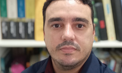 Roni César Andrade de Araújo, pesquisador e bolsista do Programa de Apoio à Pesquisa da Biblioteca Nacional.